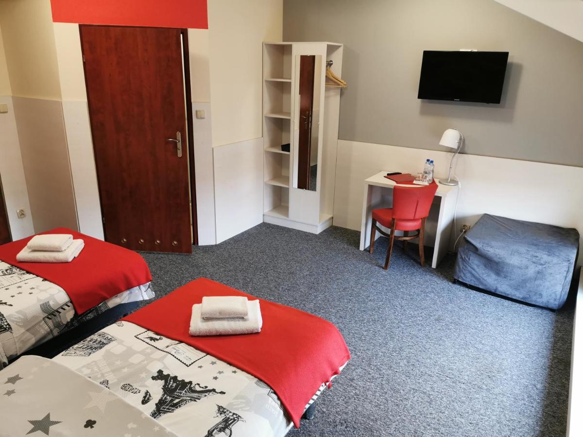 Hostel Przystanek Stary Toruń Extérieur photo